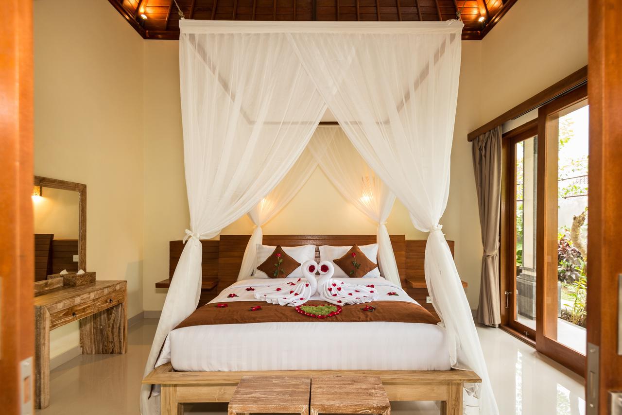Secret Bunutan Ubud Villa ภายนอก รูปภาพ