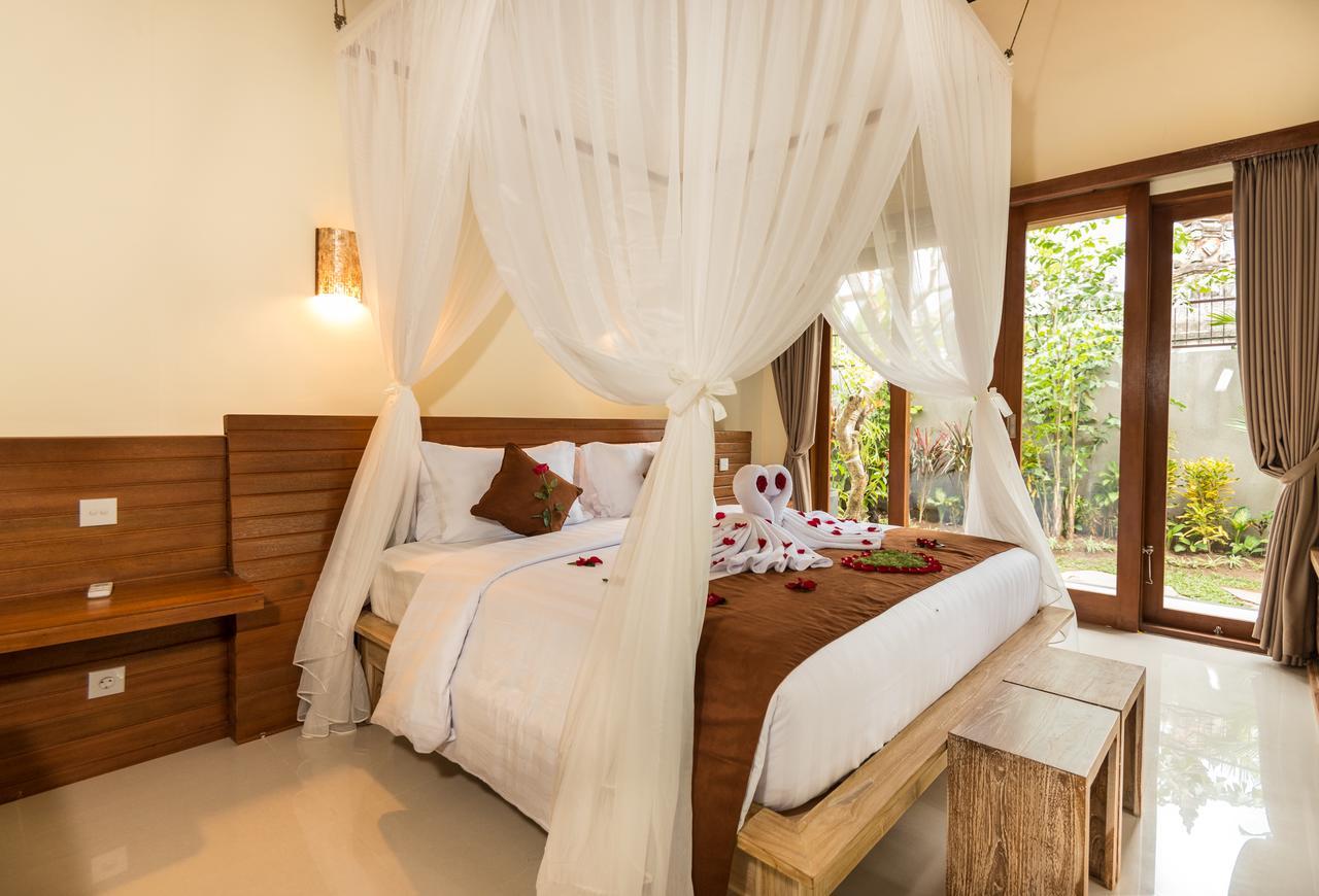 Secret Bunutan Ubud Villa ภายนอก รูปภาพ