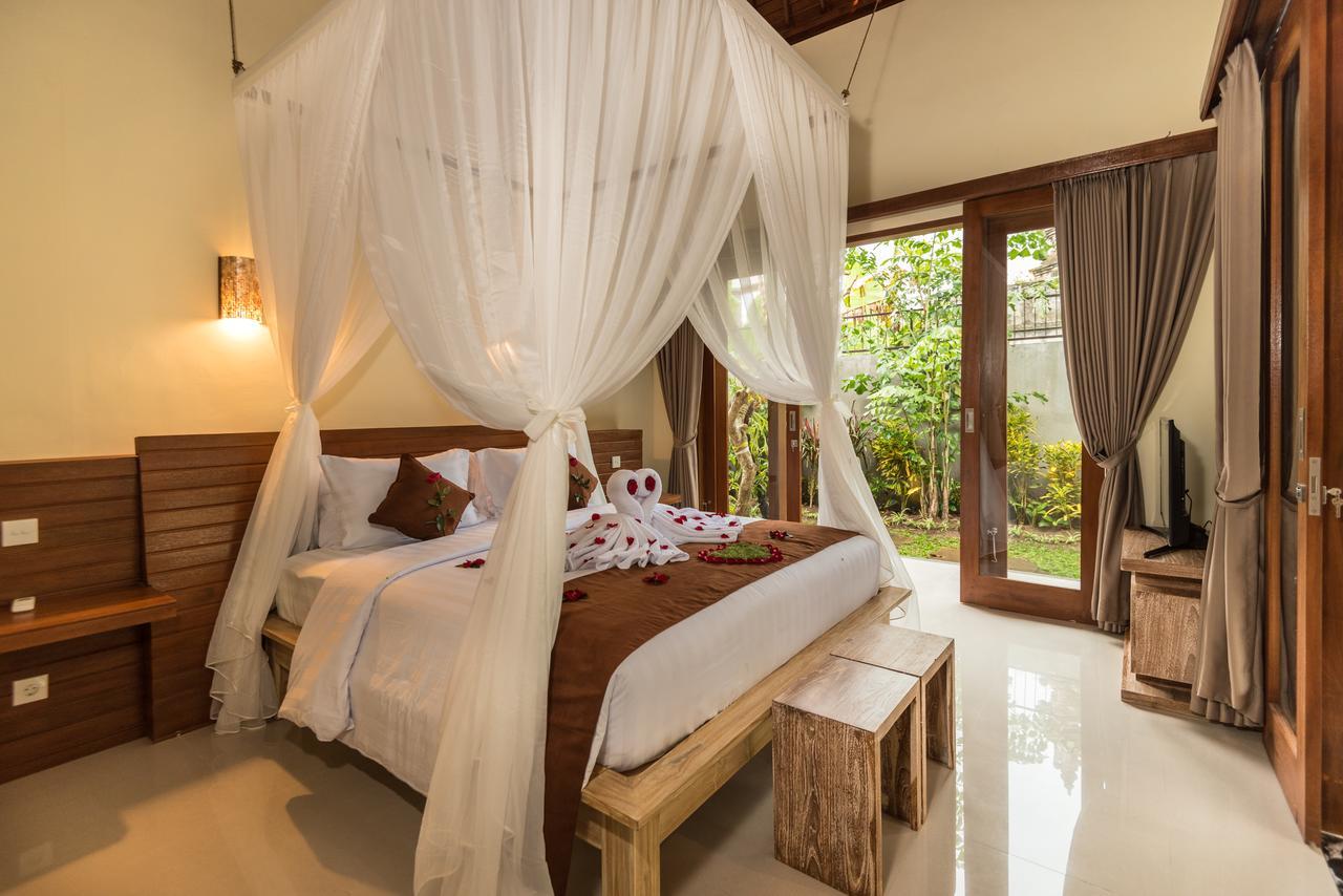Secret Bunutan Ubud Villa ภายนอก รูปภาพ